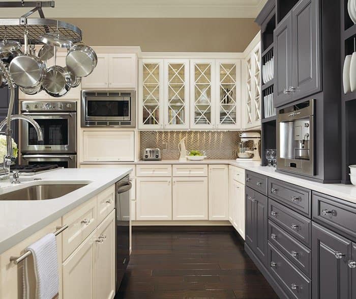 Gray cabinets are popular in Towne Lake.